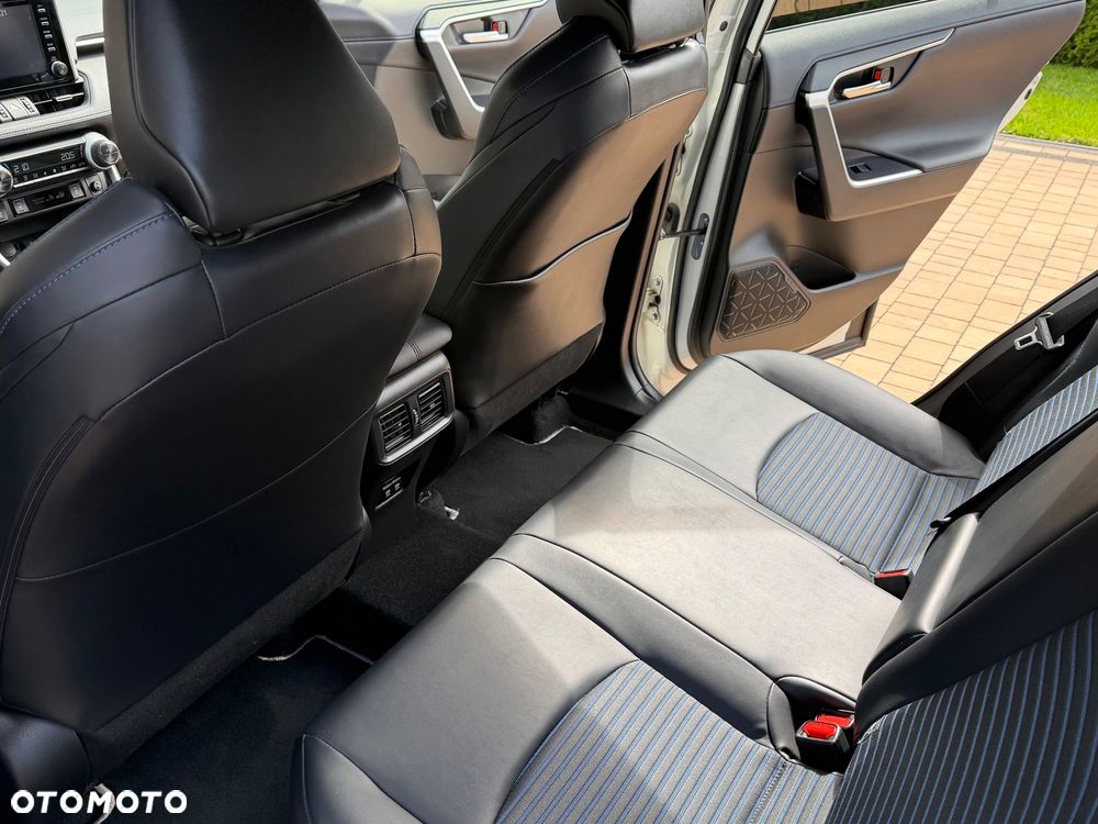 Toyota RAV4 2.5 Hybrid Selection 4x2 - 26