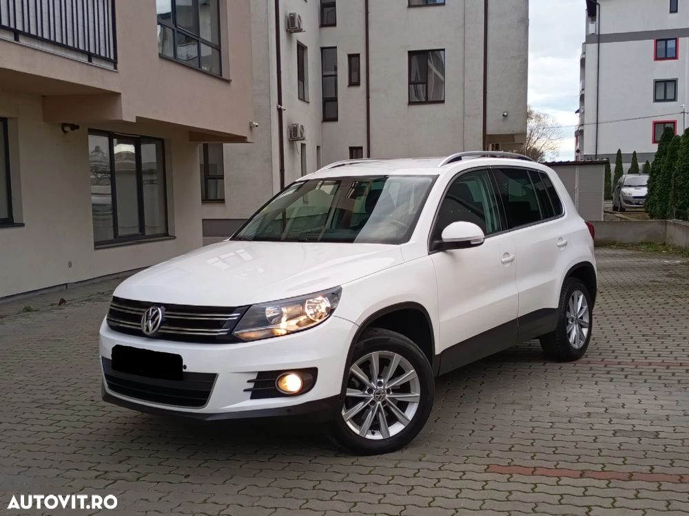 VOLKSWAGEN Tiguan 2012