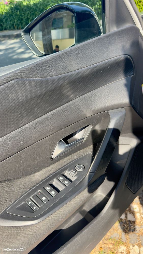 Peugeot 308 SW BlueHDi 130 Stop & Start Allure Pack - 12