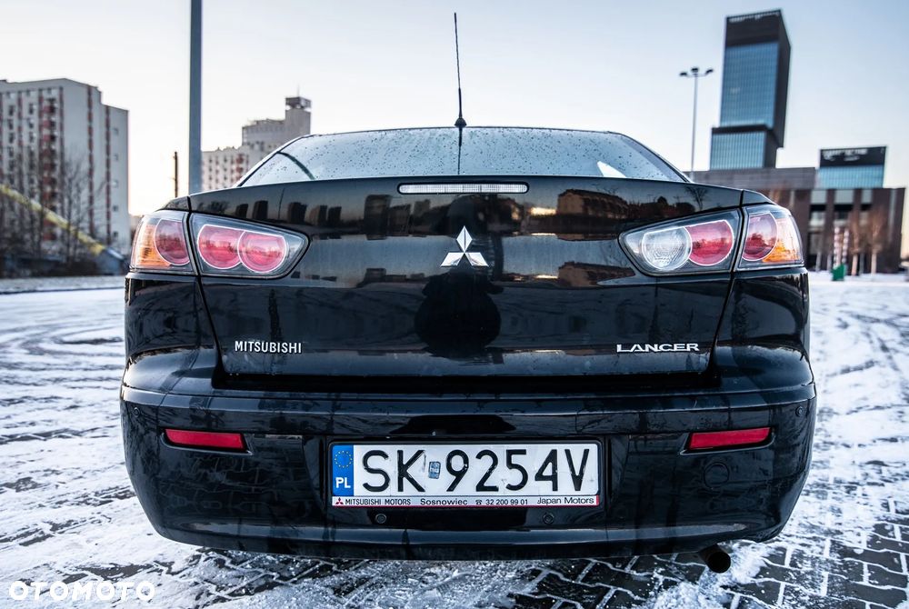 Mitsubishi Lancer 1.6 Inform - 6