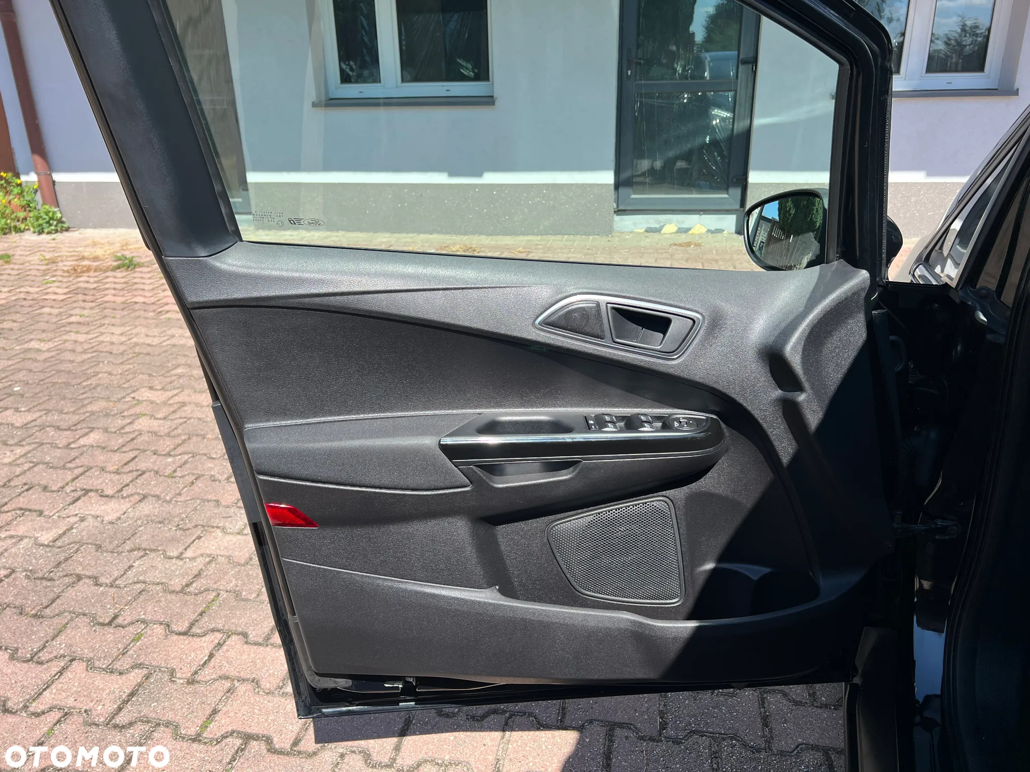 Ford B-MAX 1.0 EcoBoost Titanium - 23