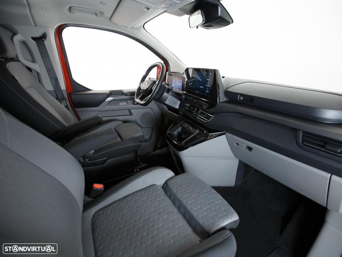 Ford Tourneo Custom 320 L1H1 VA Auto Titanium - 8