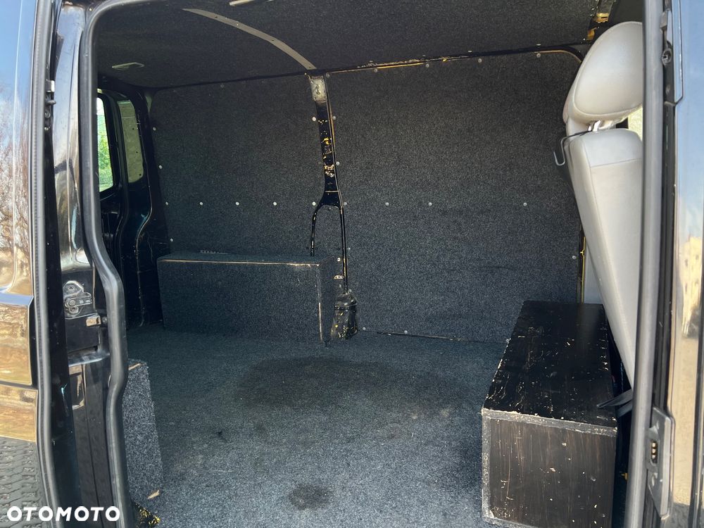 Volkswagen Transporter - 10