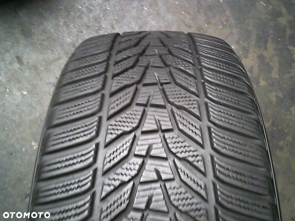 HANKOOK Winter I'Cept Evo3 W330 255/45R19 7mm 2023 - 1