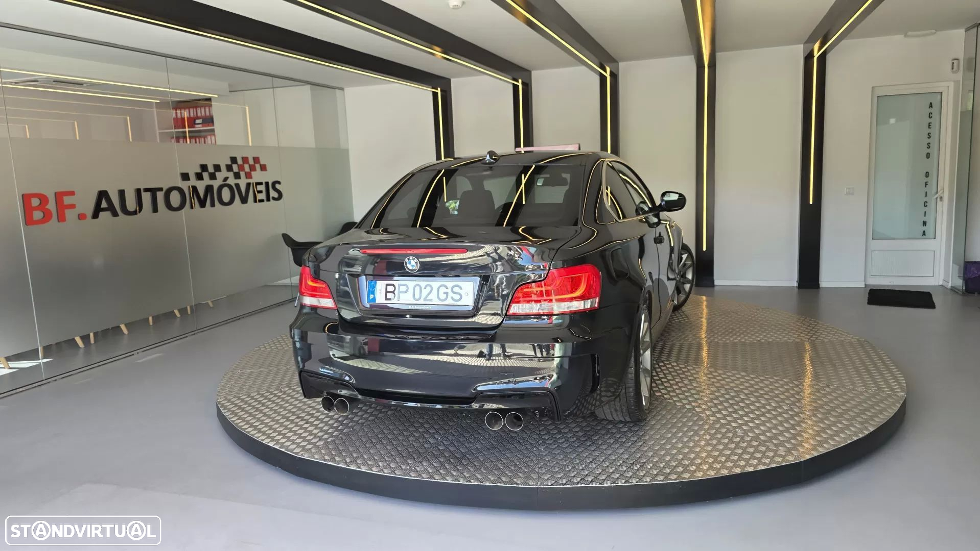 BMW 120 d Pack M - 17
