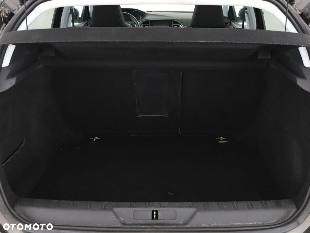 Peugeot 308 1.2 PureTech Allure S&S - 20