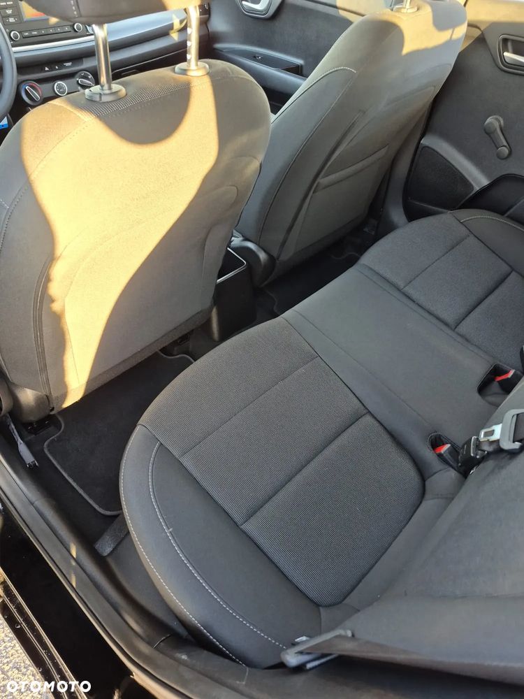 Kia Rio 1.2 Edition 7 - 18