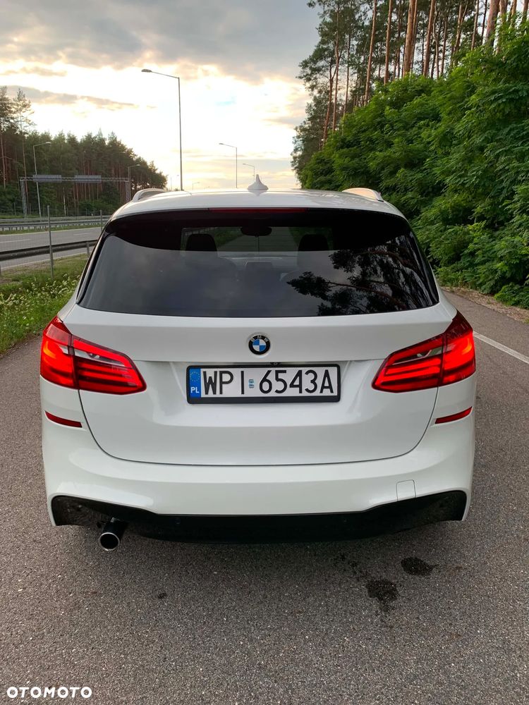 BMW Seria 2 218d - 6