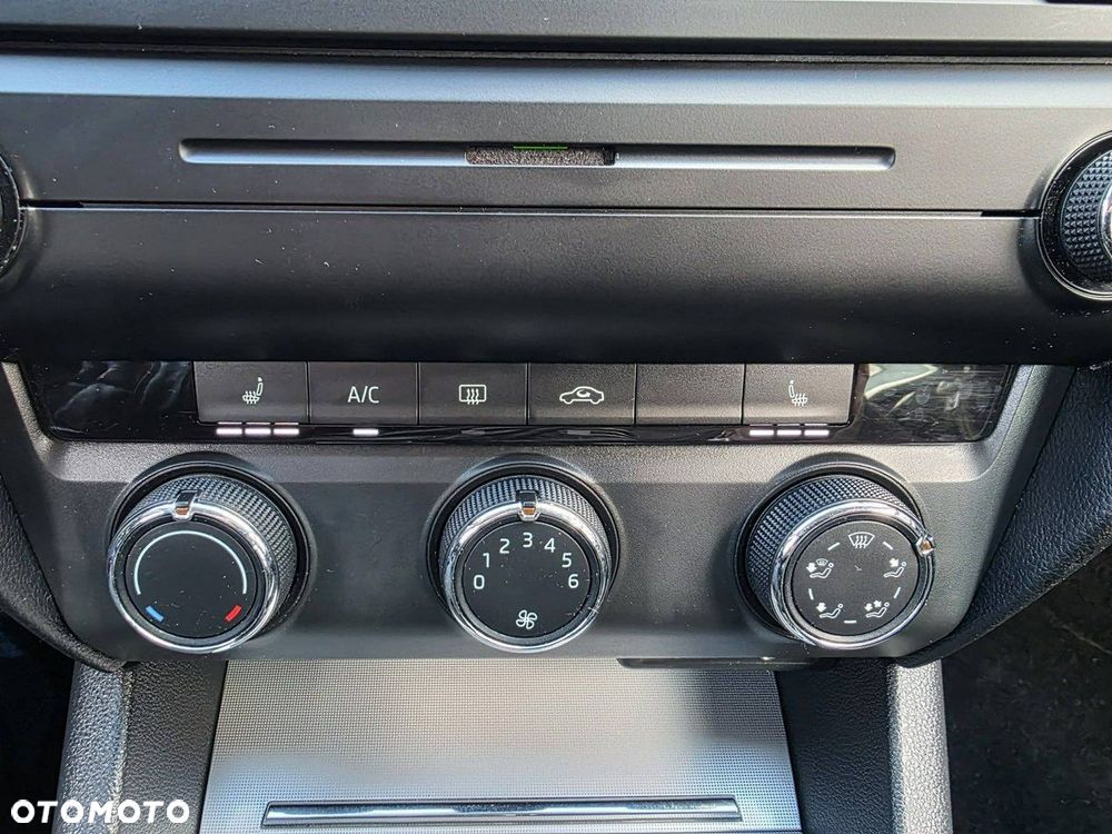 Skoda Octavia 1.6 TDI DPF Fun - 22