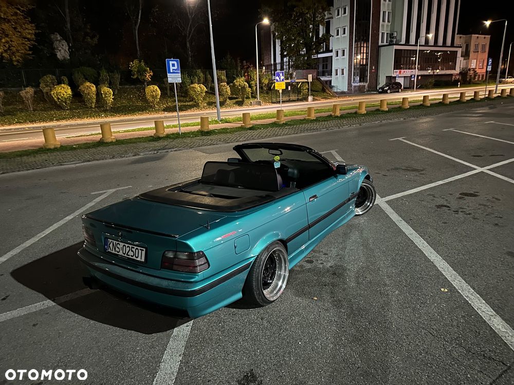 BMW Seria 3 328i Cabriolet - 5