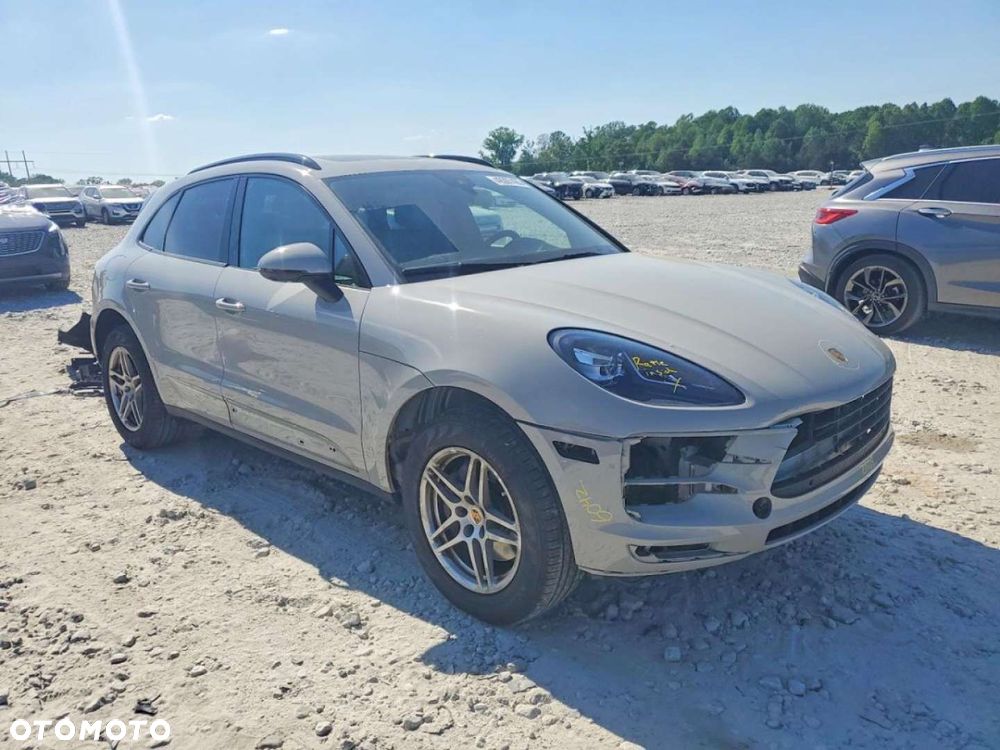 Porsche Macan - 5