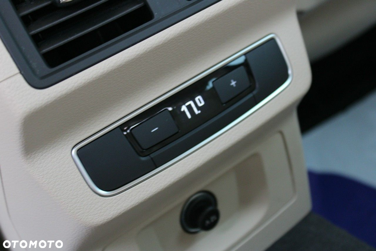 Audi Q5 Sportback - 20