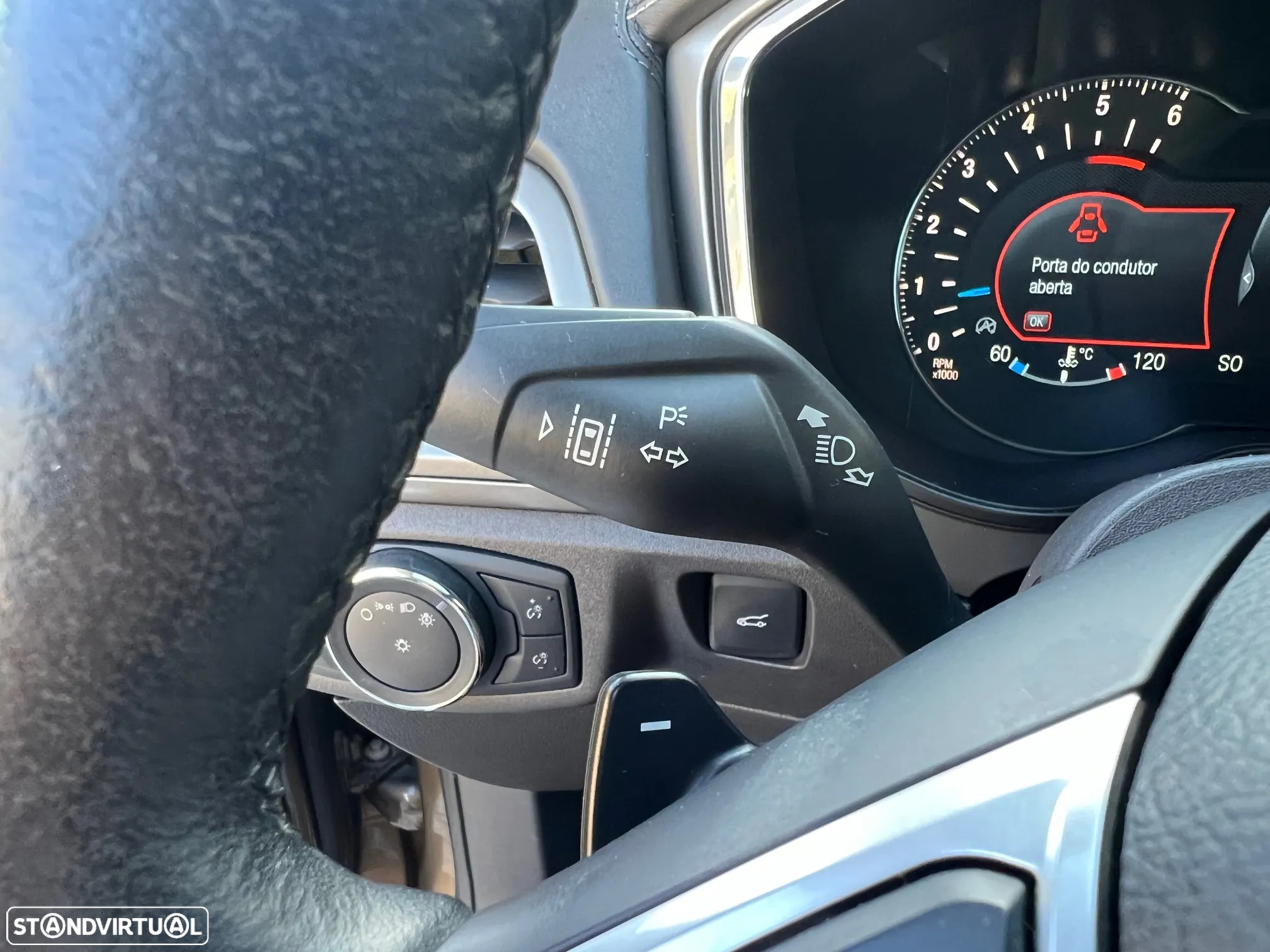 Ford Mondeo SW 2.0 TDCi Vignale Powershift - 21