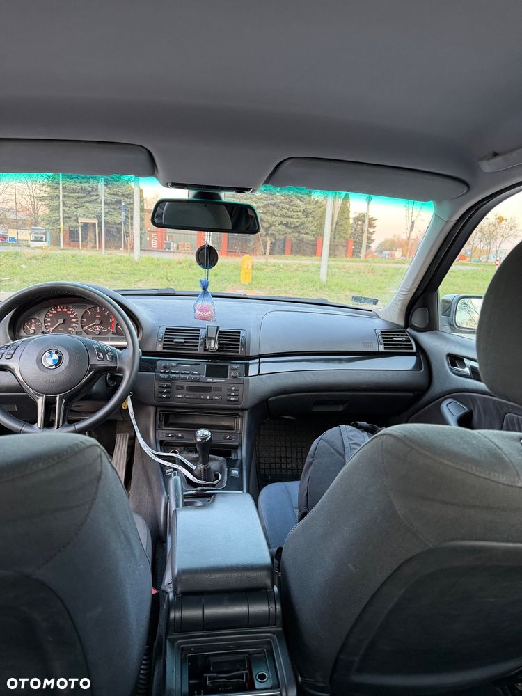 BMW Seria 3 320d - 8