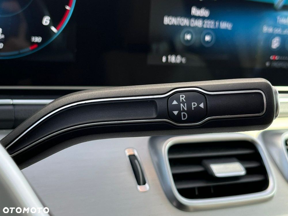 Mercedes-Benz GLE - 27