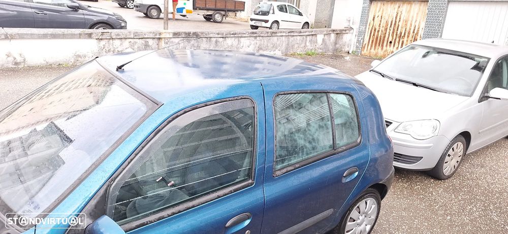 Renault Clio 2001 photo 5