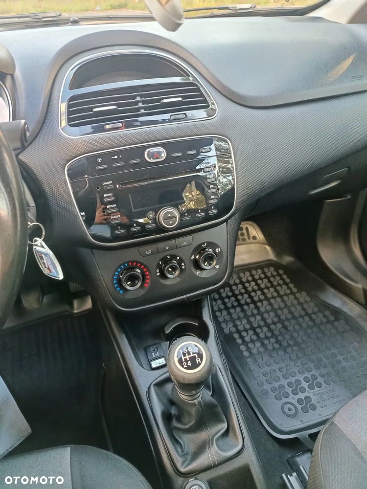 Fiat Punto 1.2 Estiva - 16