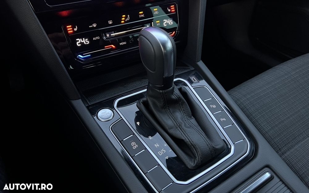 Volkswagen Passat 2.0 TDI SCR DSG Business - 9