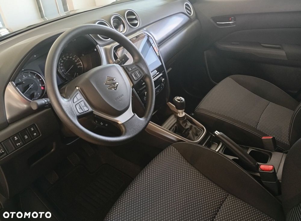 Suzuki Vitara 1.4 Boosterjet mHEV Premium 2WD - 6