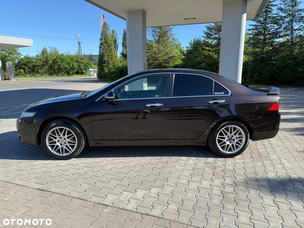 Honda Accord 2.0 Comfort - 17