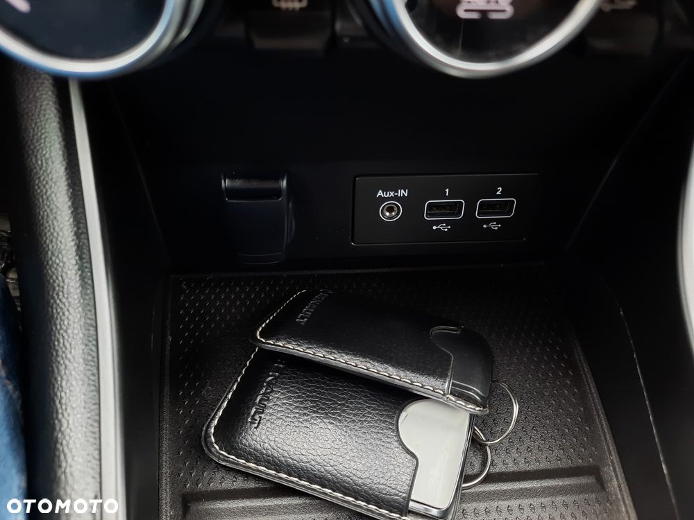 Renault Captur BLUE dCi 115 EDC INTENS - 36