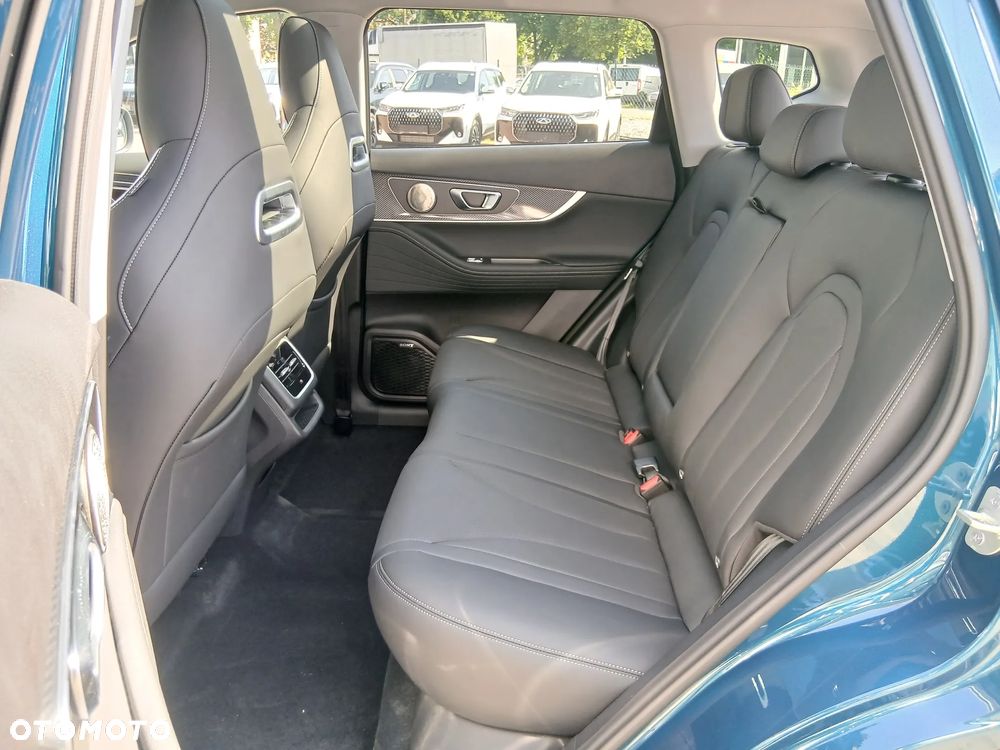 Chery Tiggo 7 1.5 T-GDI Super Hybrid Premium DHT - 18