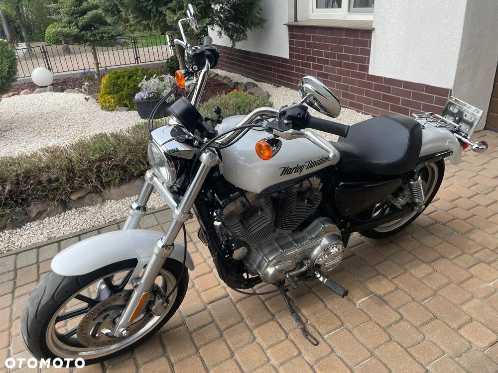 Harley-Davidson Sportster Low 883L - 4
