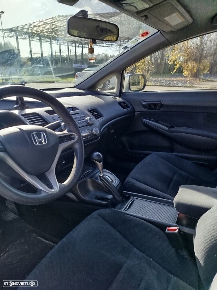 Honda Civic 1.3 DSI i-VTEC Hybrid Confort - 12