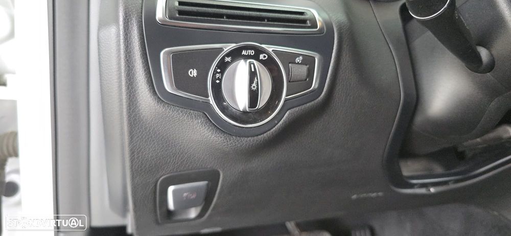 Mercedes-Benz C 220 - 32