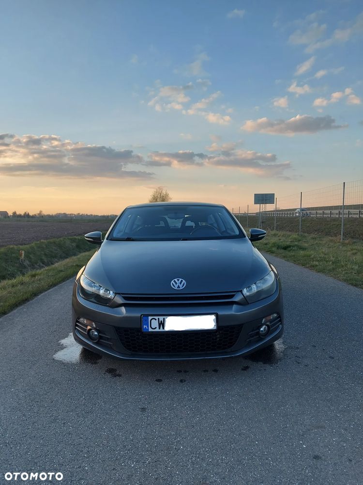 Volkswagen Scirocco 2.0 TDI - 2