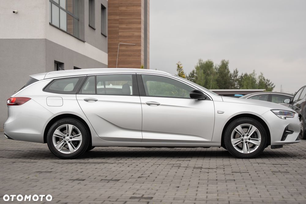 Opel Insignia 2.0 CDTI - 17