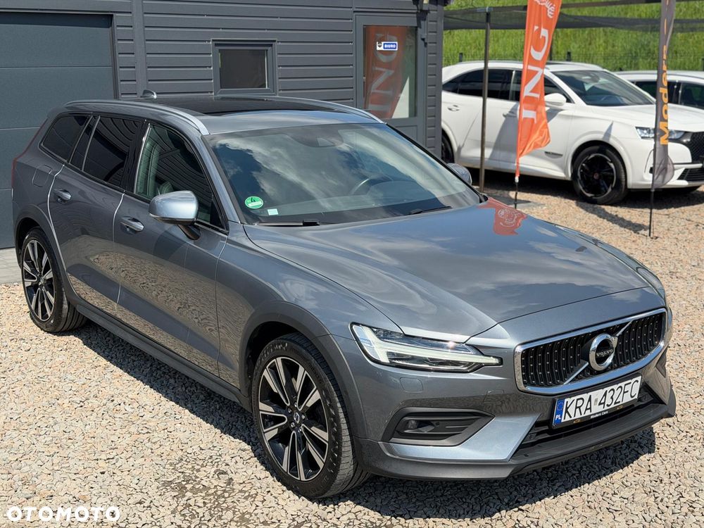 Volvo V60 Cross Country D4 AWD Geartronic Pro - 6