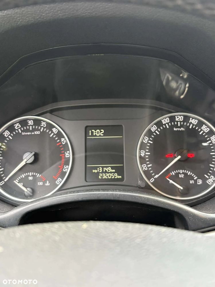 Skoda Octavia 1.6 TDI Ambiente - 13