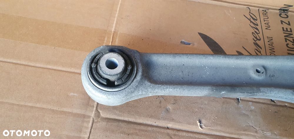 Wahacz prawy przód przedni prawy dolny Audi A4 B9 8W0407156A - 5