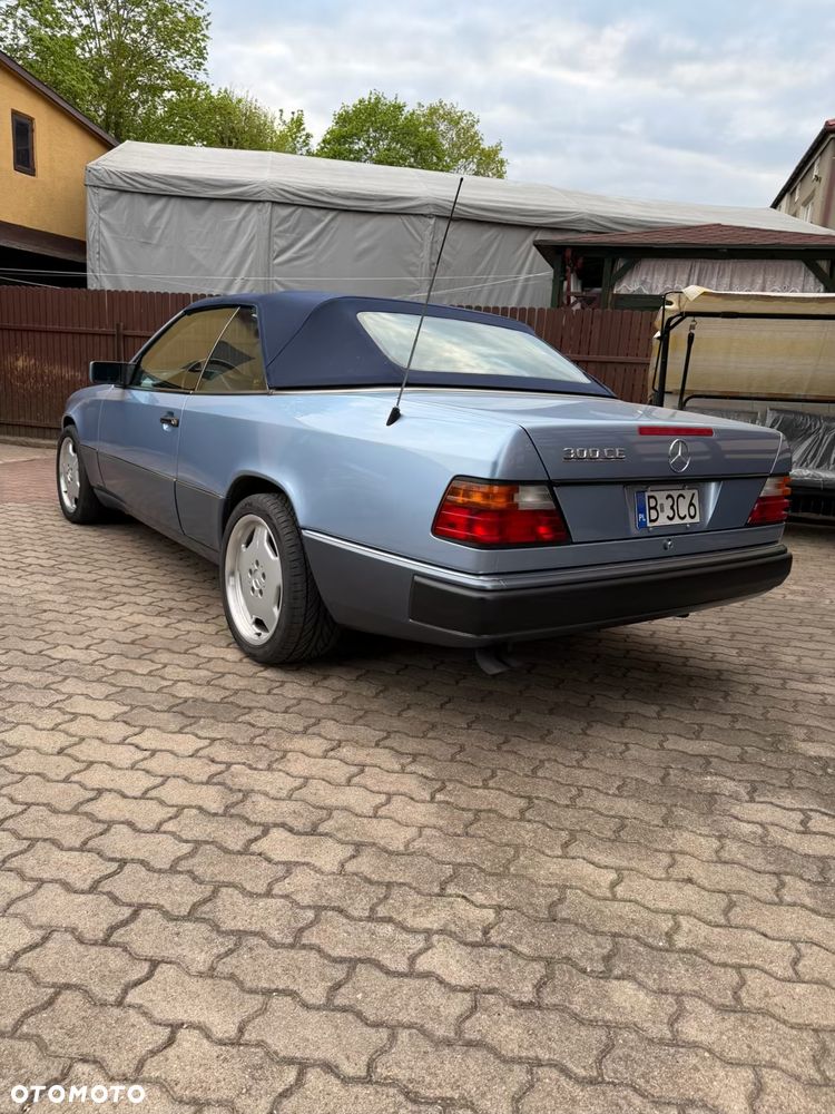 Mercedes-Benz W124 (1984-1993) - 2