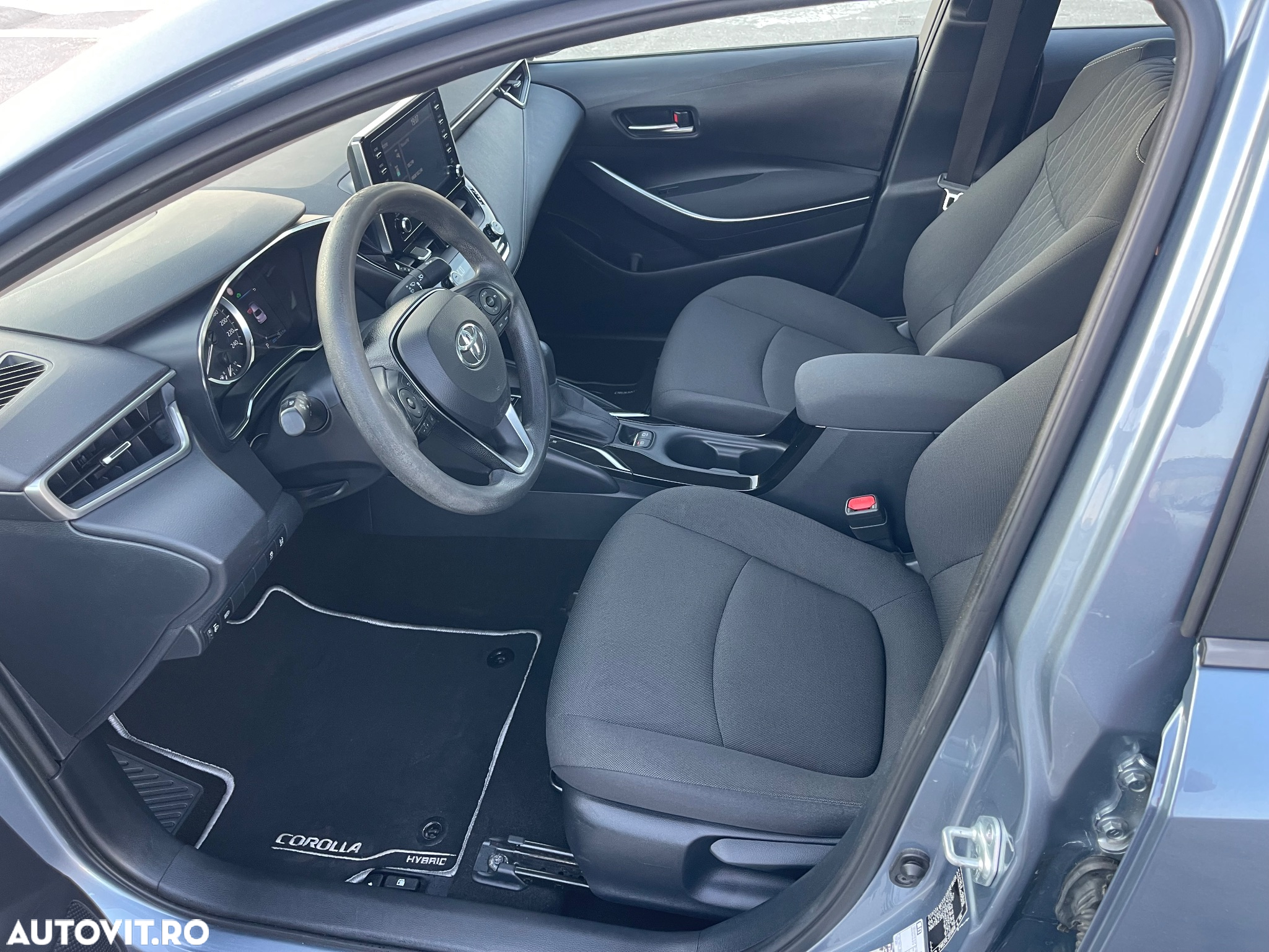 Toyota Corolla 1.8 HSD Business - 13