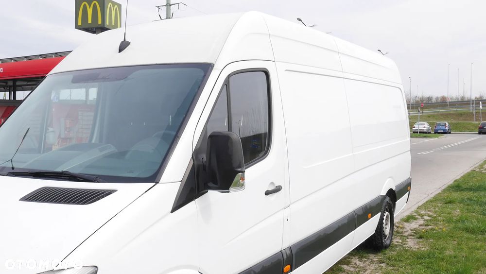Mercedes-Benz SPRINTER - 9