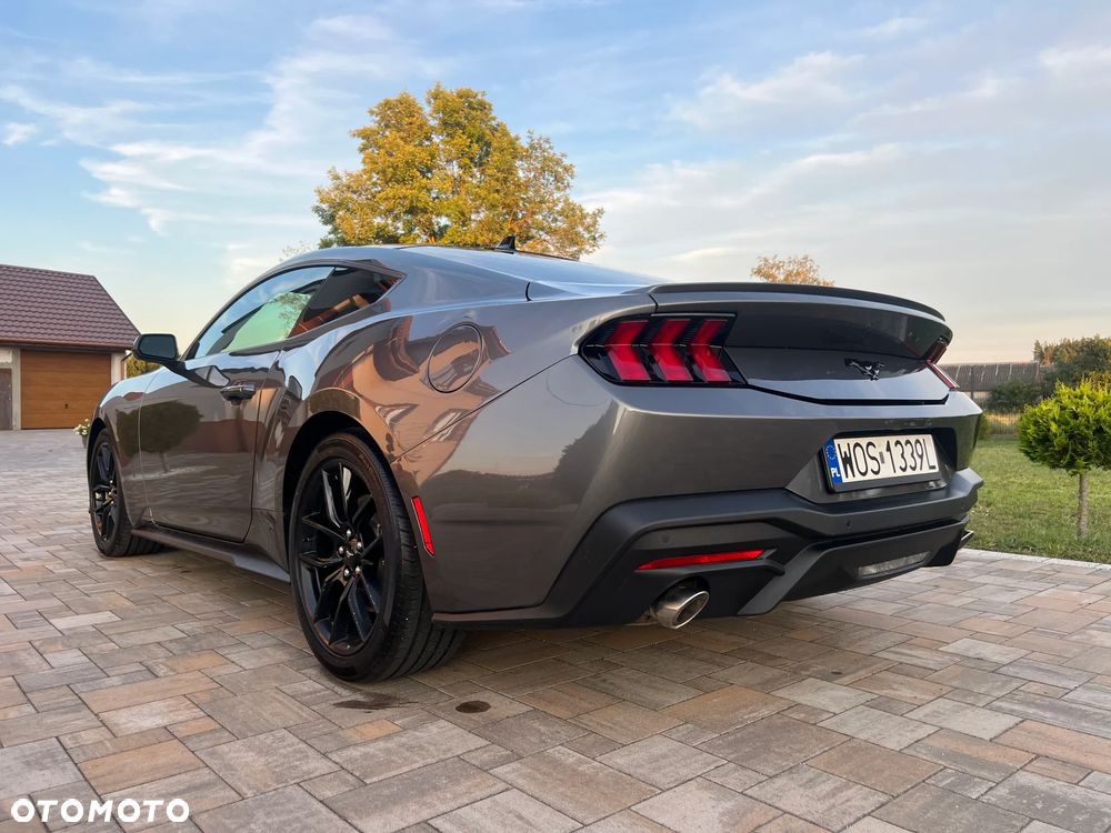 Ford Mustang 2.3 Eco Boost - 10