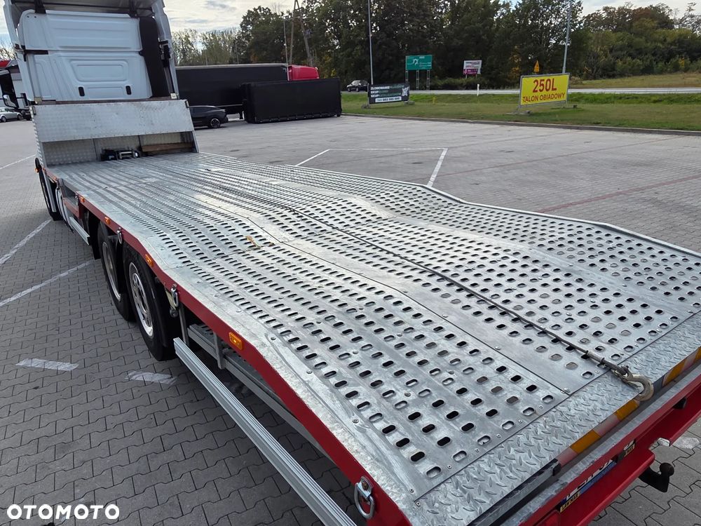 Mercedes-Benz Actros - 19