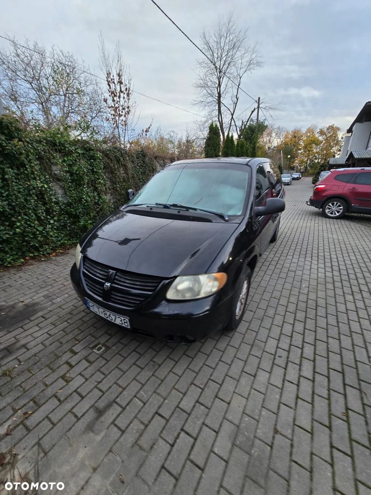 Dodge Grand Caravan 3.3 SE - 15