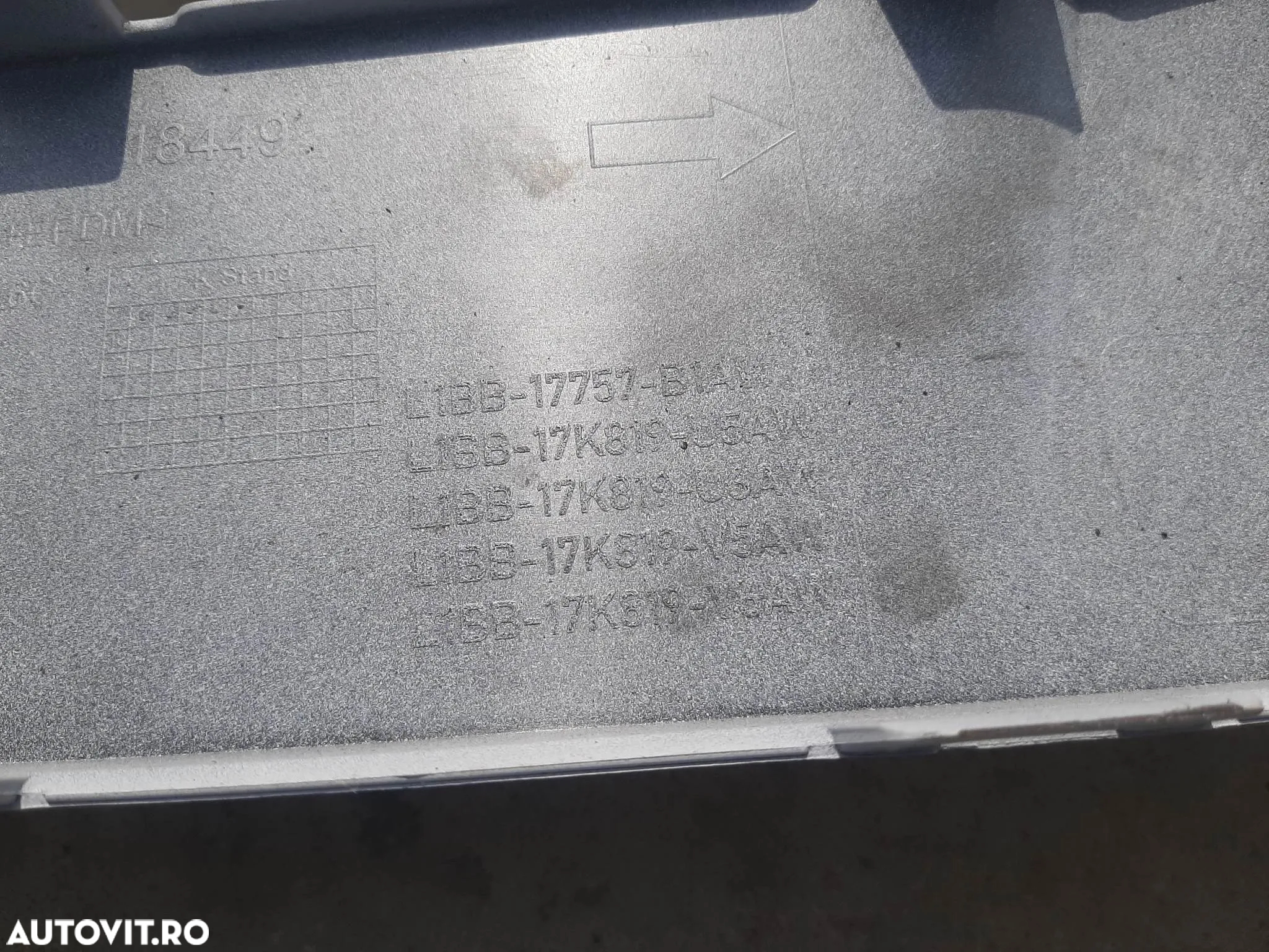bara fata fiesta 7 dupa 2017 h1bb-17757-aa - 7