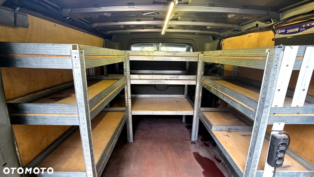 Opel Vivaro L2H1 2.9t - 9