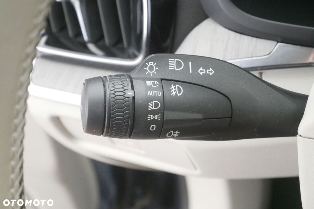 Volvo S60 - 28