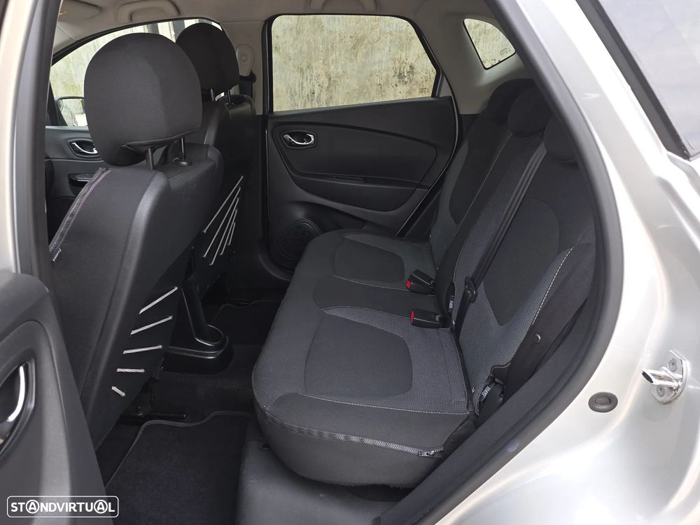 Renault Captur 0.9 TCE Exclusive - 23