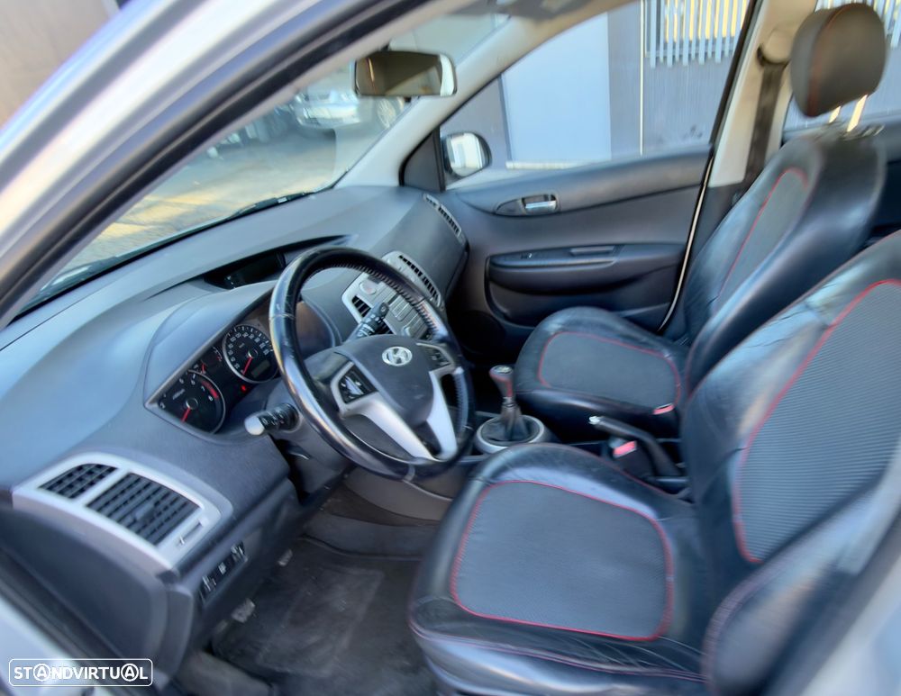 Hyundai i20 1.2 Style ESP - 13