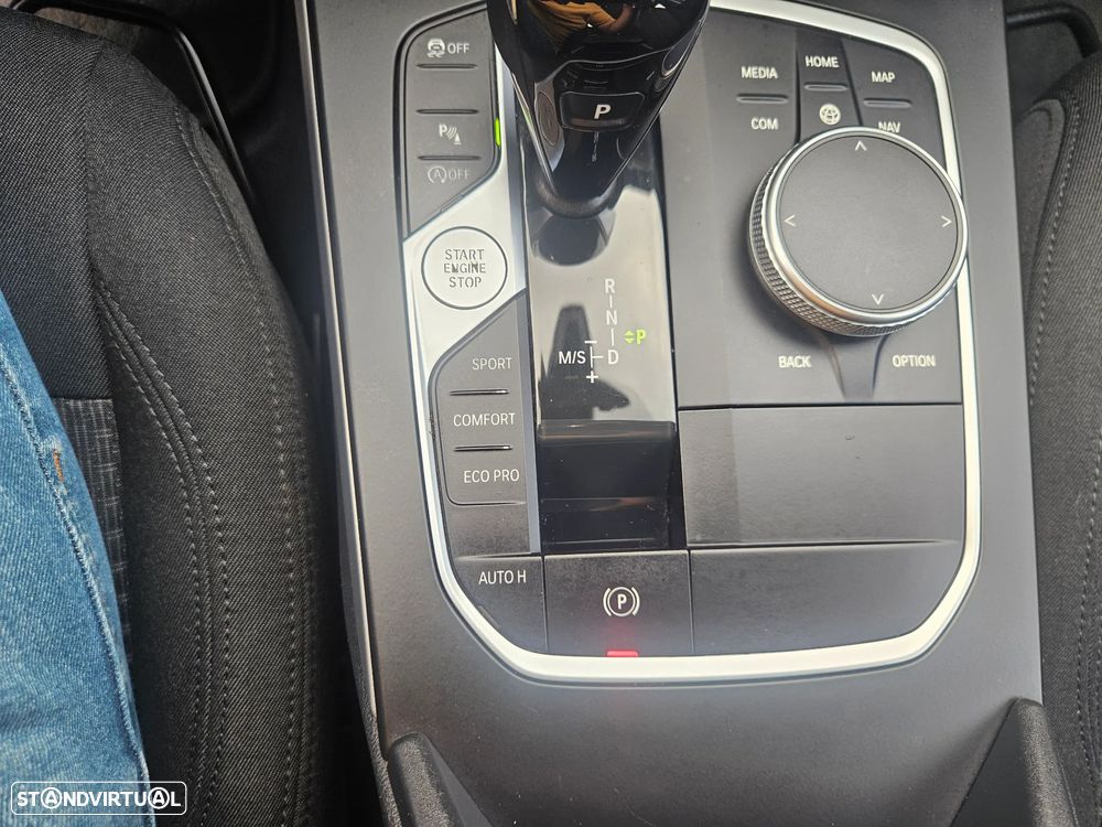 BMW 116 d Advantage Auto - 33