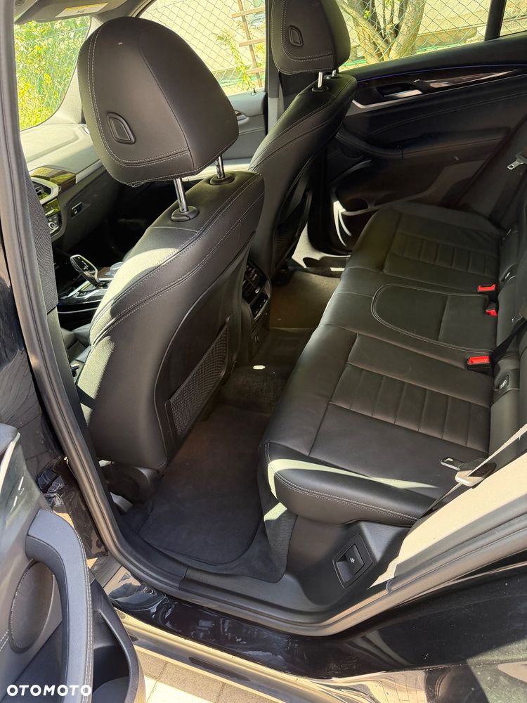 BMW X3 xDrive30i xLine sport - 27