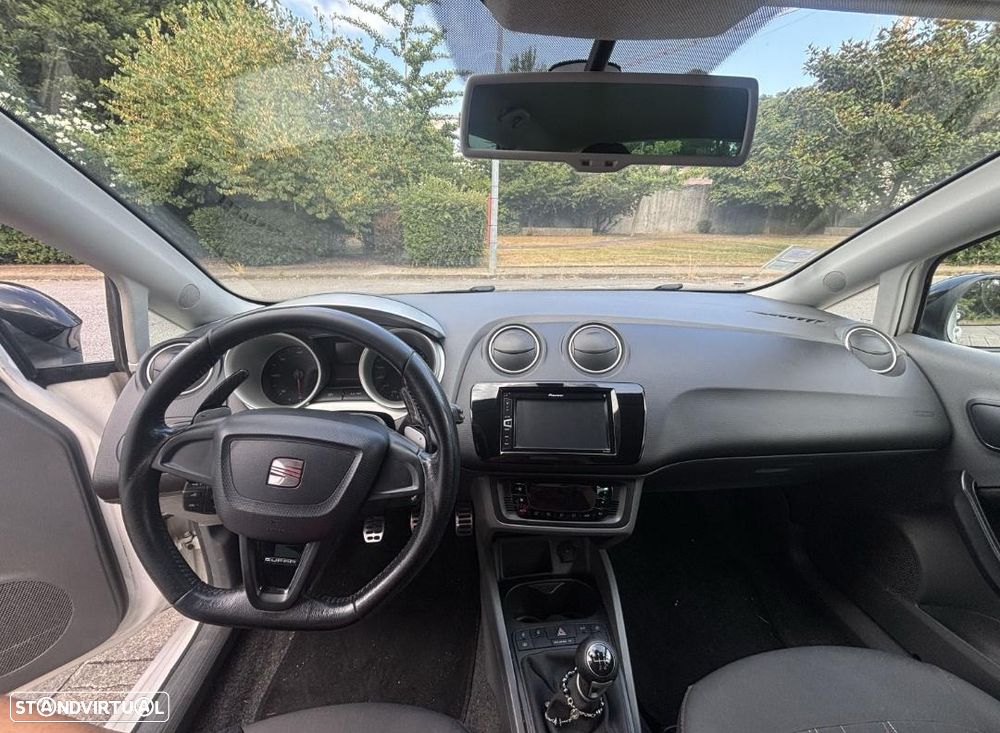 SEAT Ibiza - 4