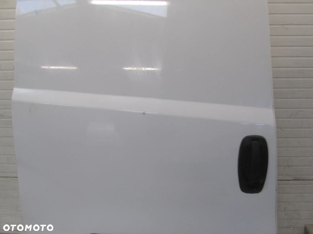 Drzwi Prawy Bok Opel Combo 2011- - 3