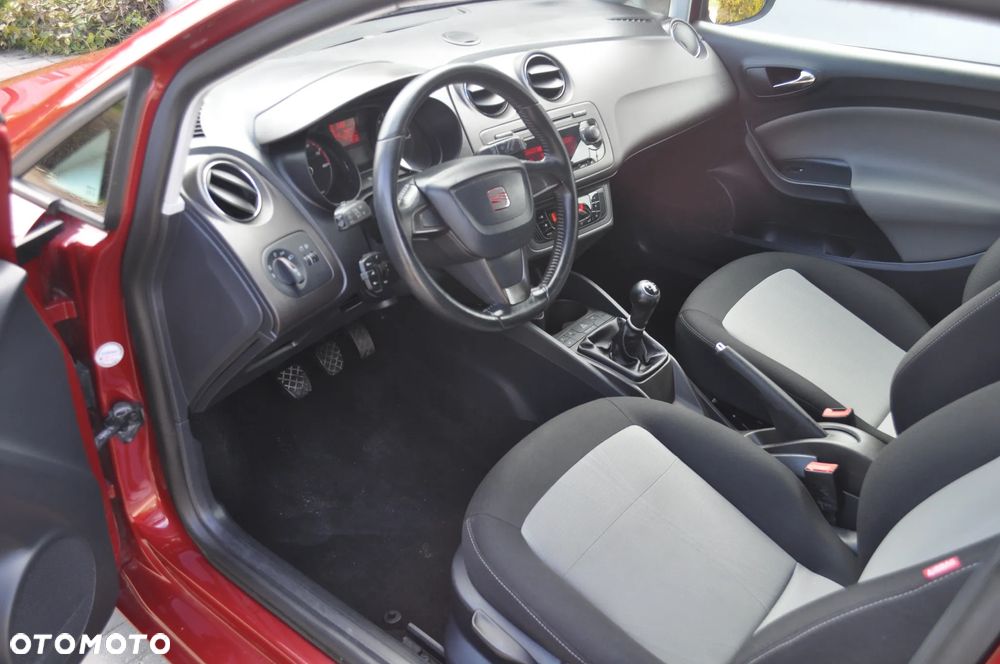 Seat Ibiza SC 1.4 16V Sport - 12